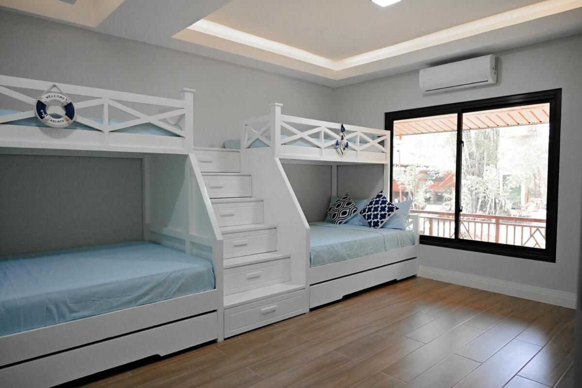Redwood Cabin Bolinao Экстерьер фото
